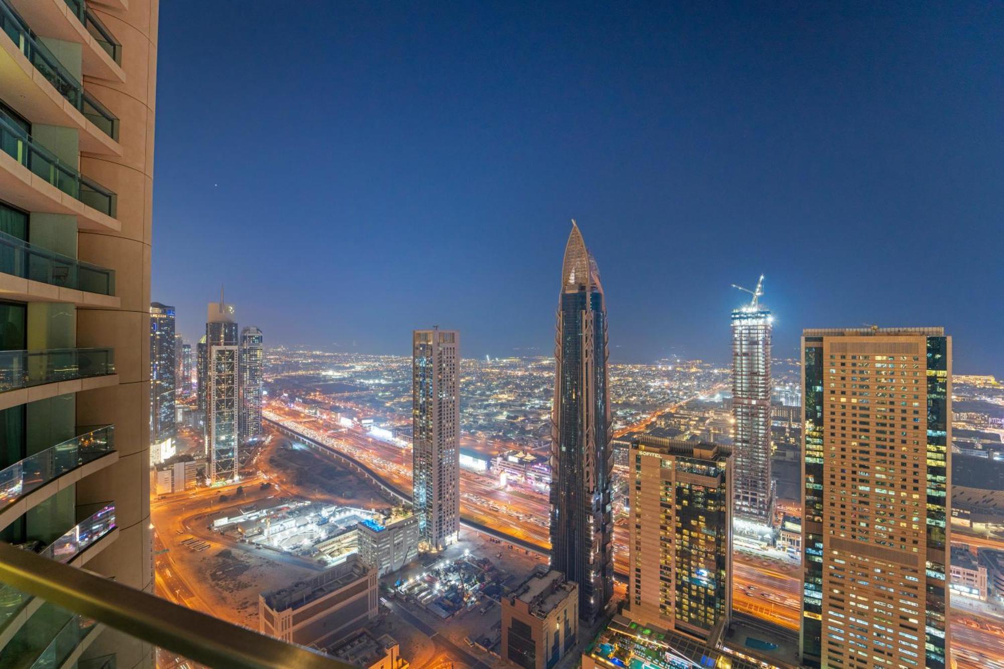 First Class 2Br With Full Dubai Skyline & Sea View Buitenkant foto